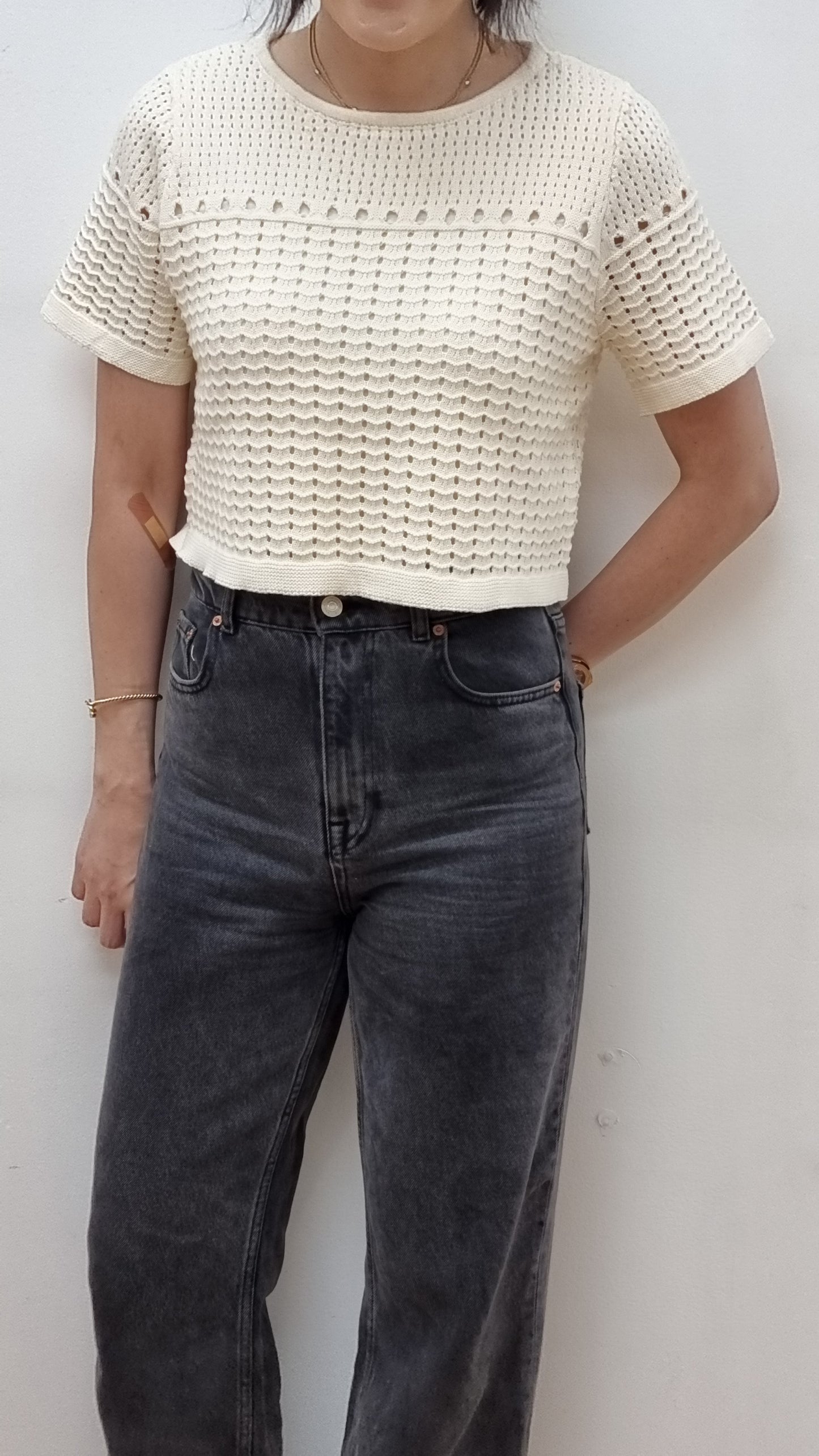 BANY CREAM CROP TOP