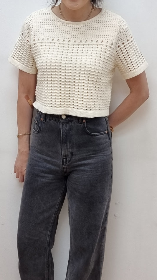 BANY CREAM CROP TOP