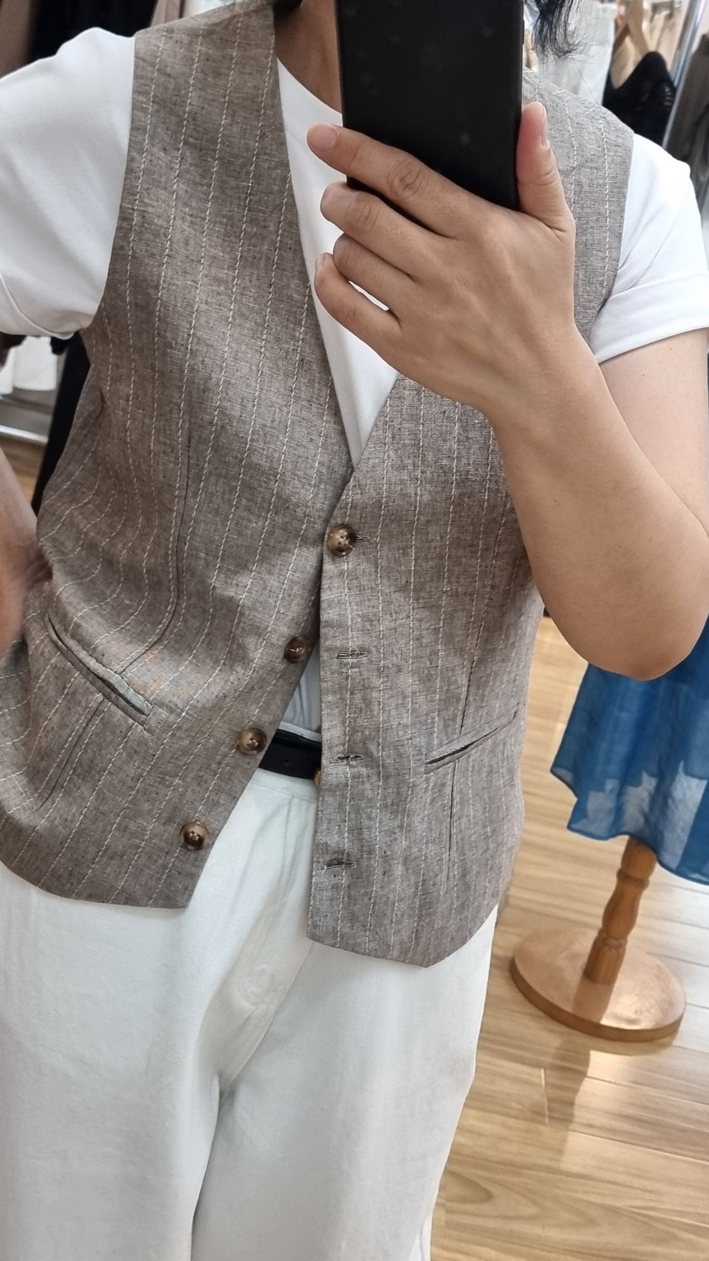 VEST BEIGE